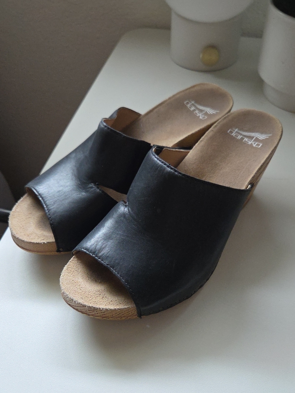Dansko Heels - Picture 2 of 4